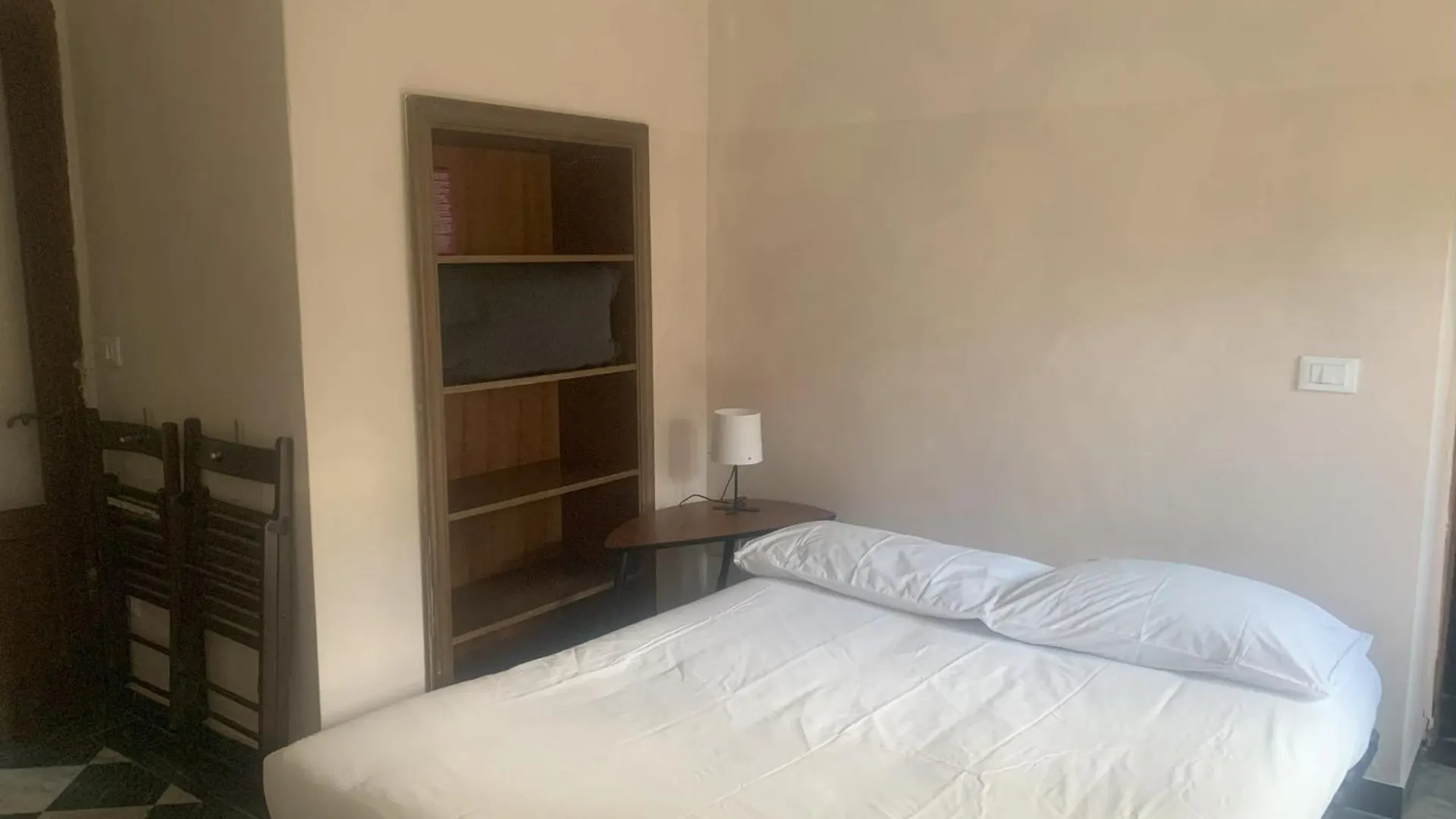 Paradisa28 - Amalfi - Zona Ospedale Cisanello Pisa 0*,